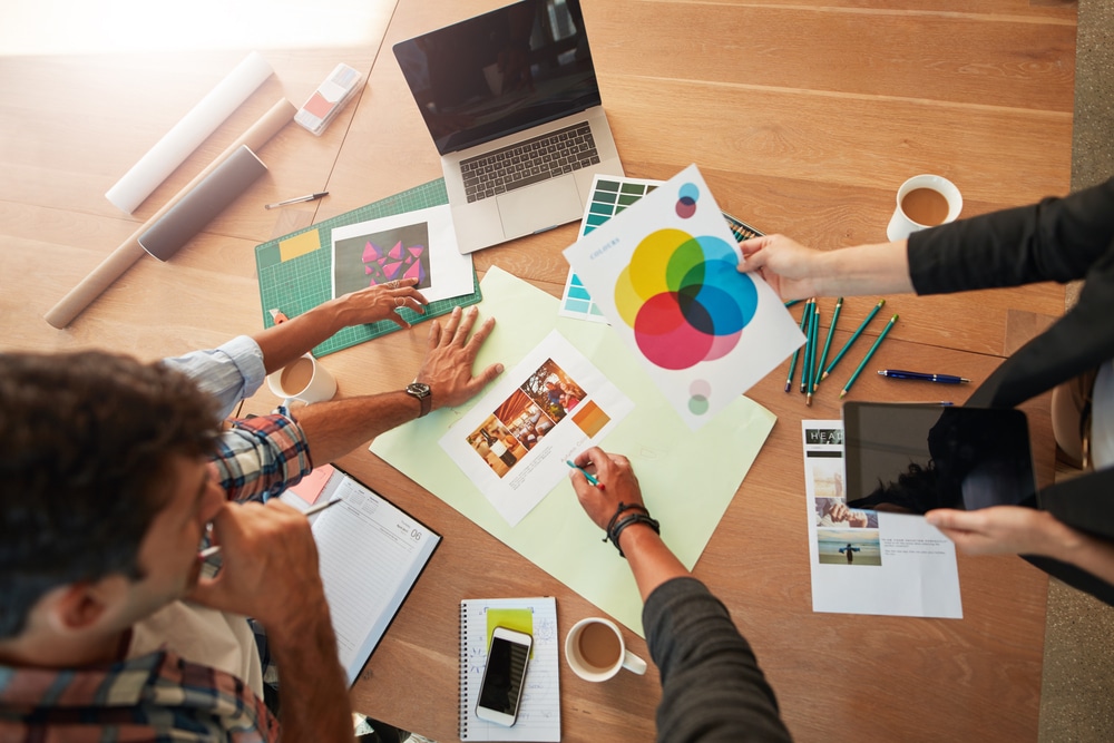 Unternehmensberatung in der Modebranche: Erfolgsstrategien für Designer und Marken