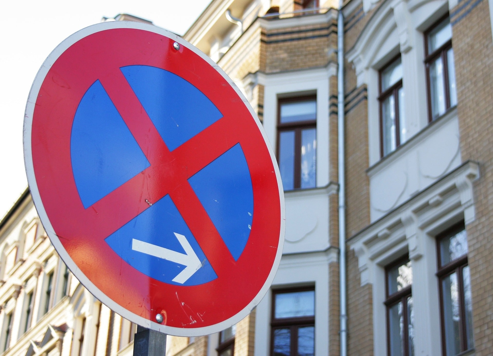 Ihr Halteverbot Berlin für den Umzug – Einfach online beantragen mit Halteverbot-24